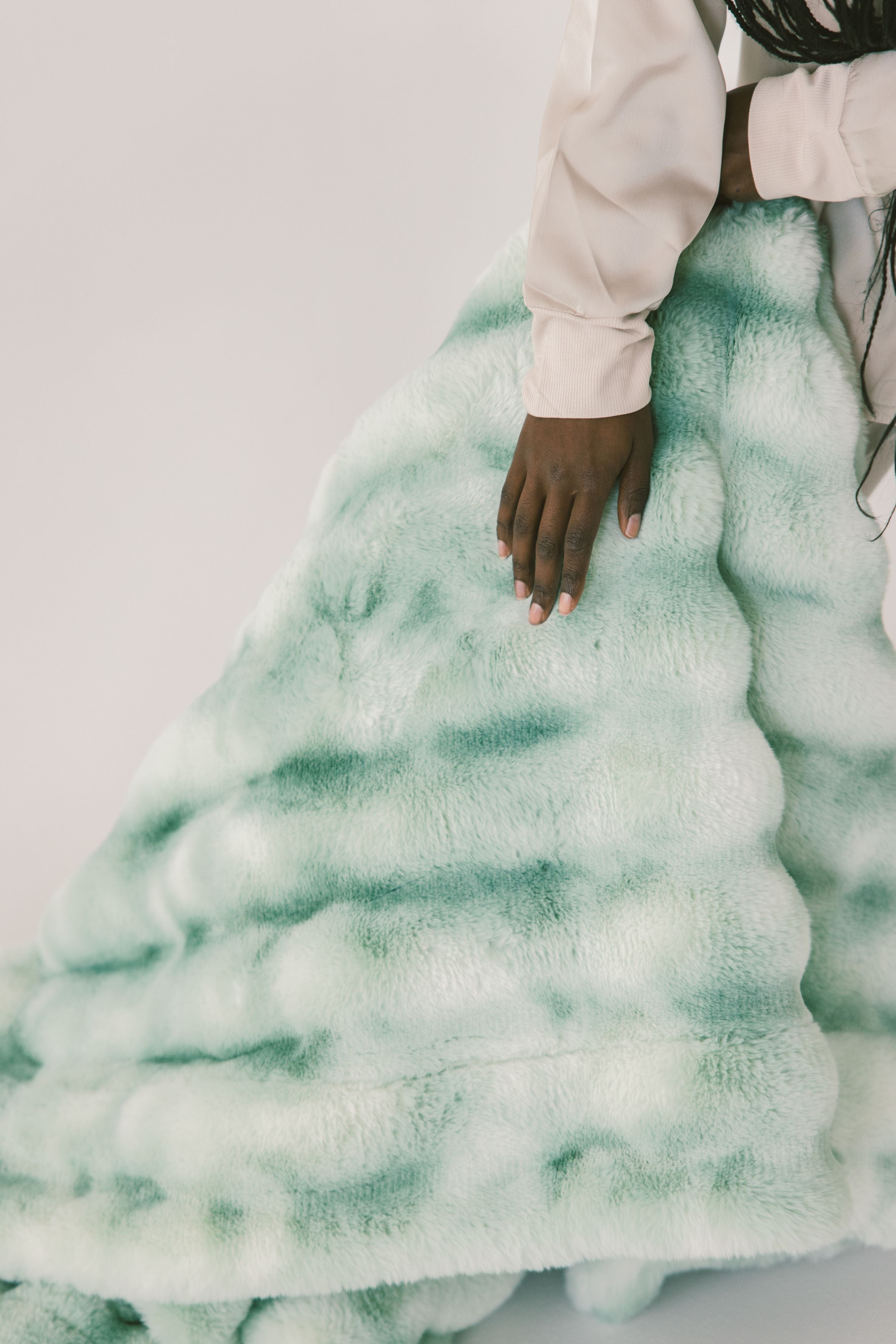 Extreme Ultra Cloud Malachite Green Blanket