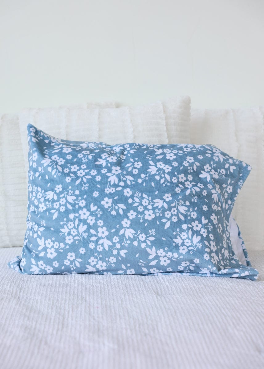 Dainty Floral Blue Blanket