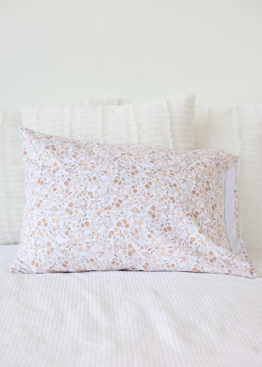 Dainty Floral Blanket