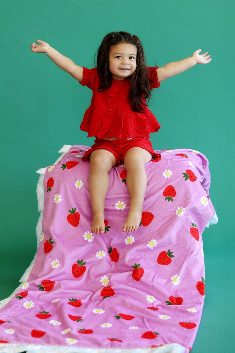 Strawberry Fields Blanket