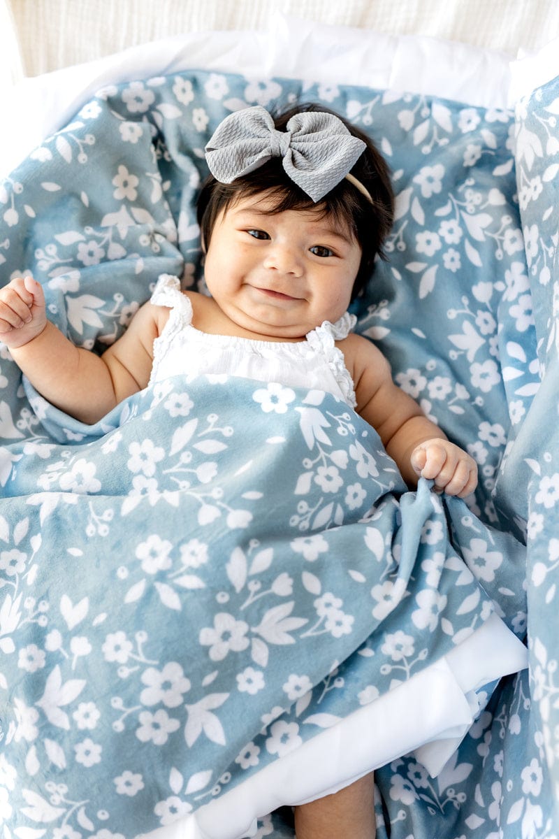 Dainty Floral Blue Blanket