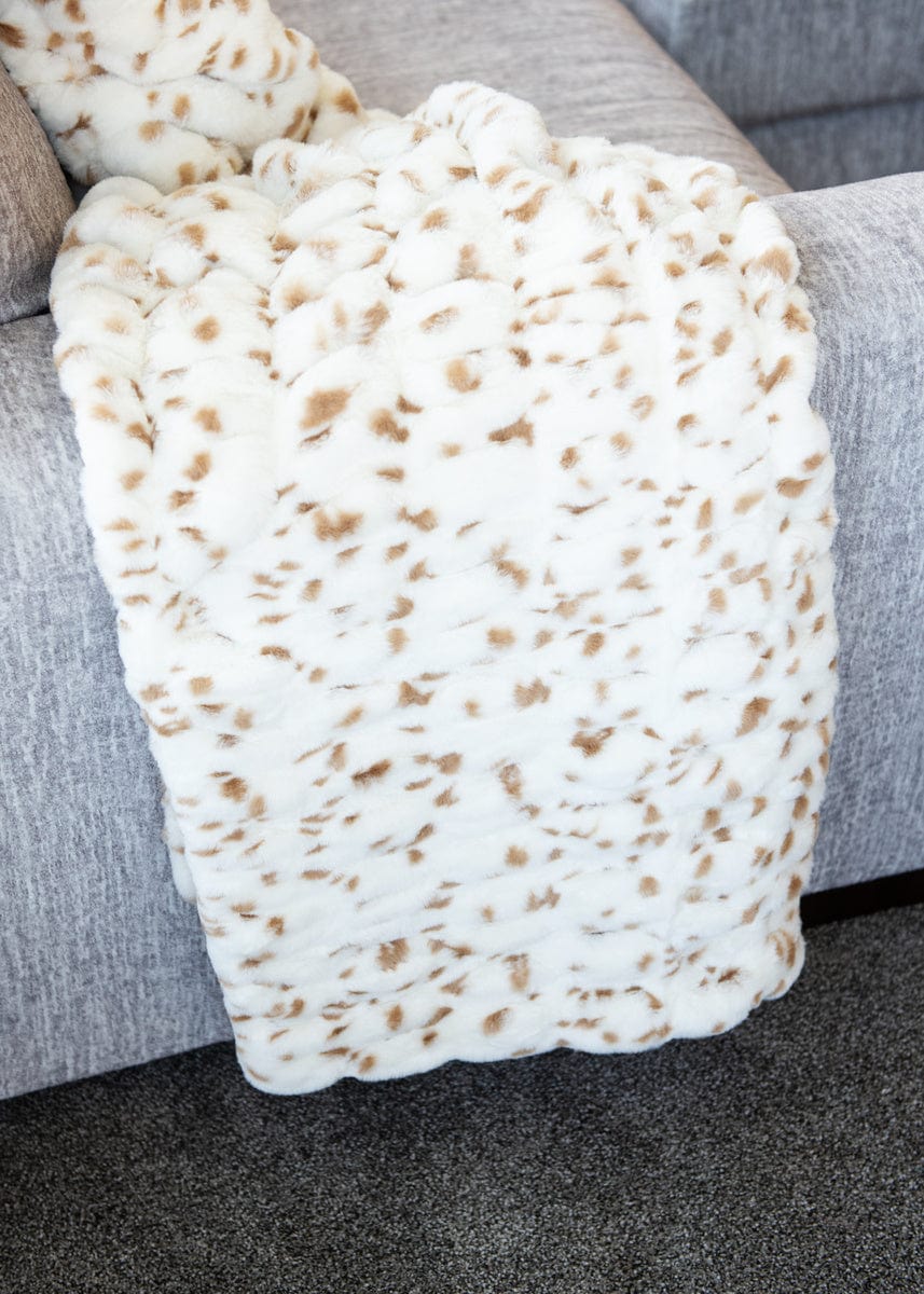 Hugs Spotted Fawn Blanket