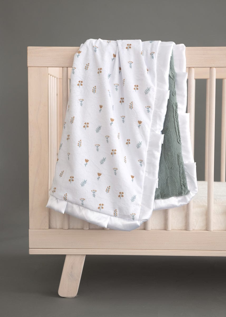 Itsy Bitsy Flower Gold Blanket