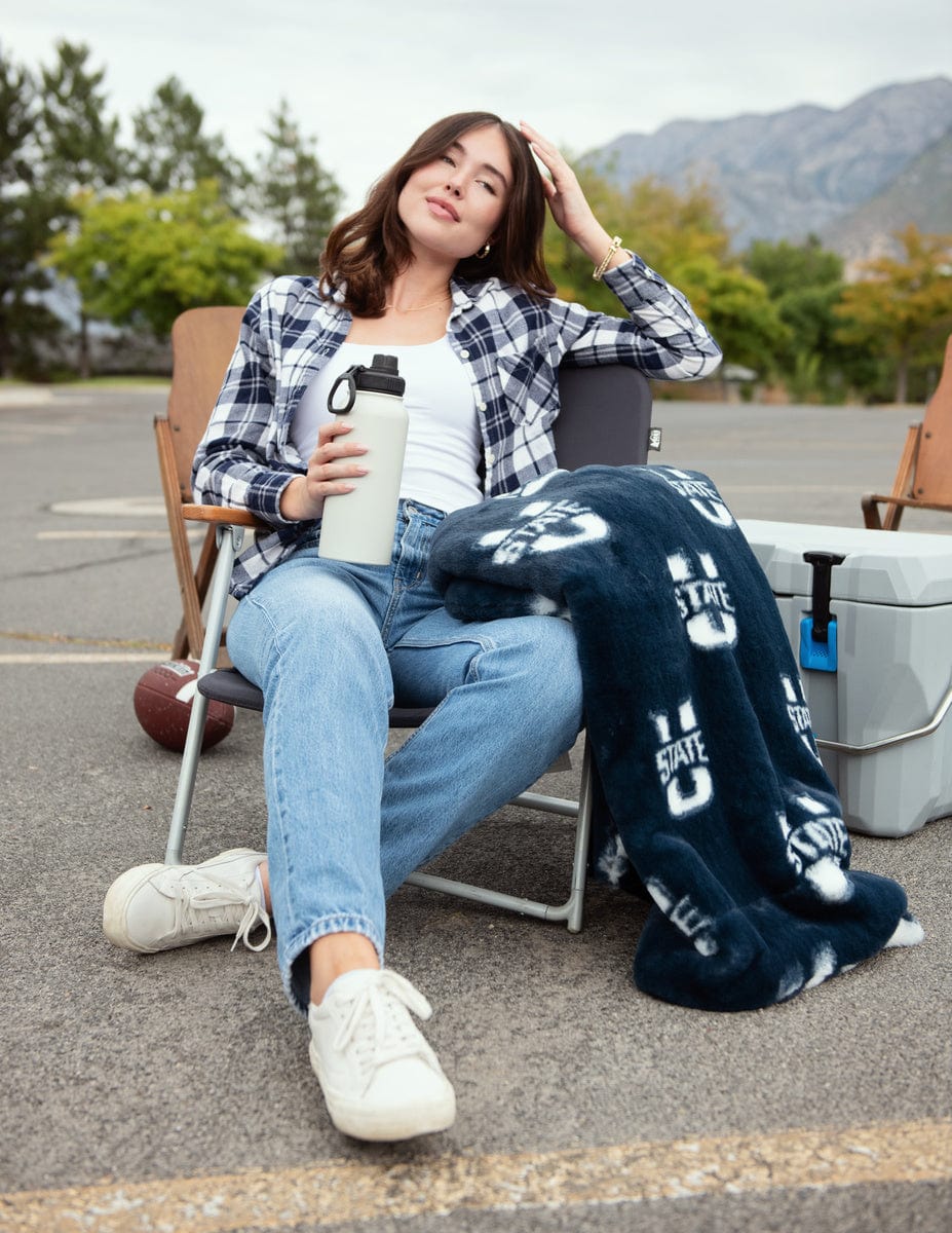 Lush Utah State Aggies Blanket
