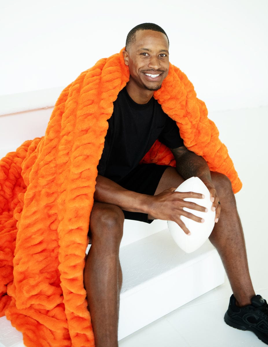 Hugs Orange Marmalade Blanket