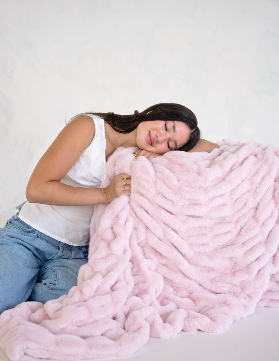 Hugs Bashful Pink Blanket