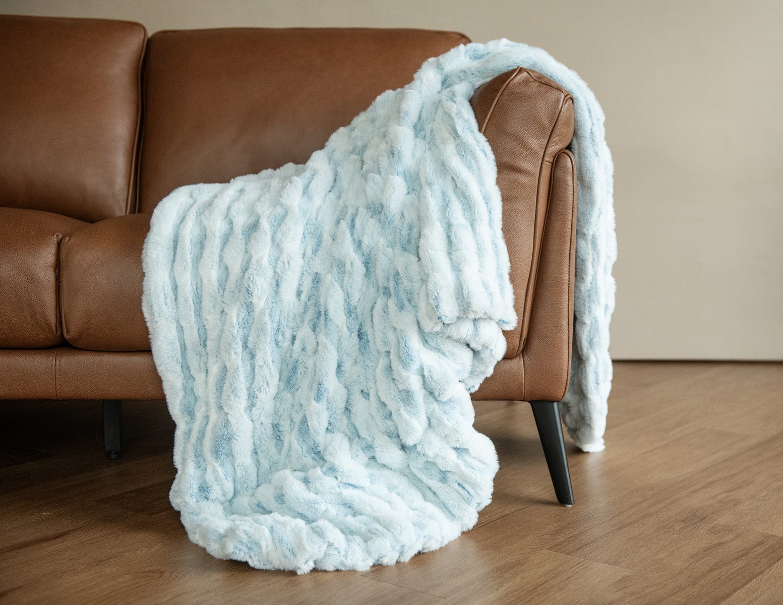 Hugs Snowcapped Blueberry Blanket