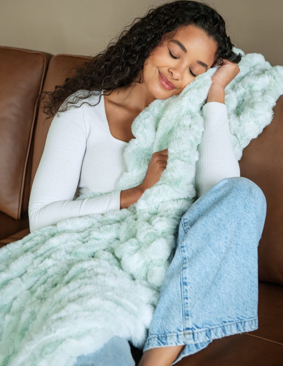 Hugs Snowcapped Pistachio Blanket