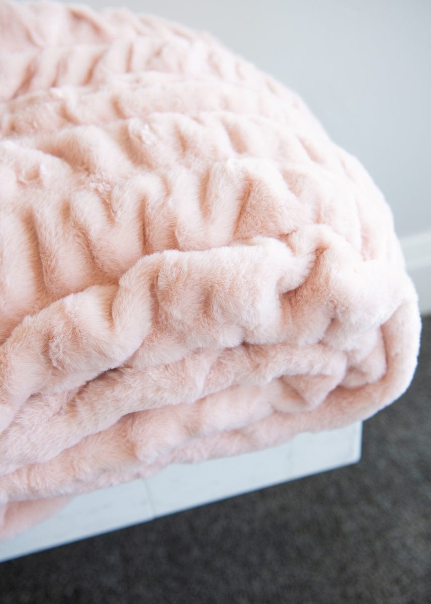 Hugs Peach Whip Blanket