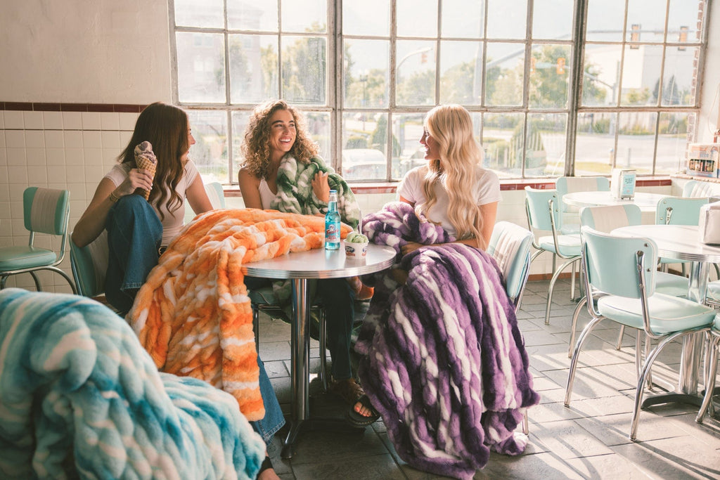 Hugs Swirl Violet Blanket