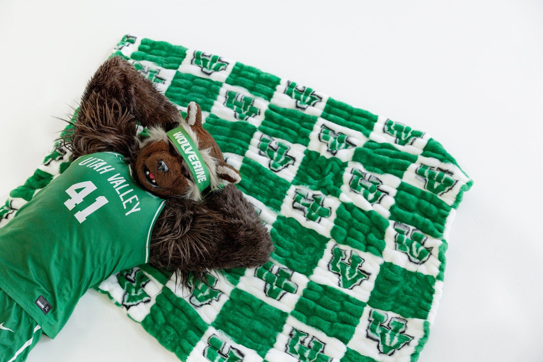 Hugs Utah Valley Wolverines Blanket