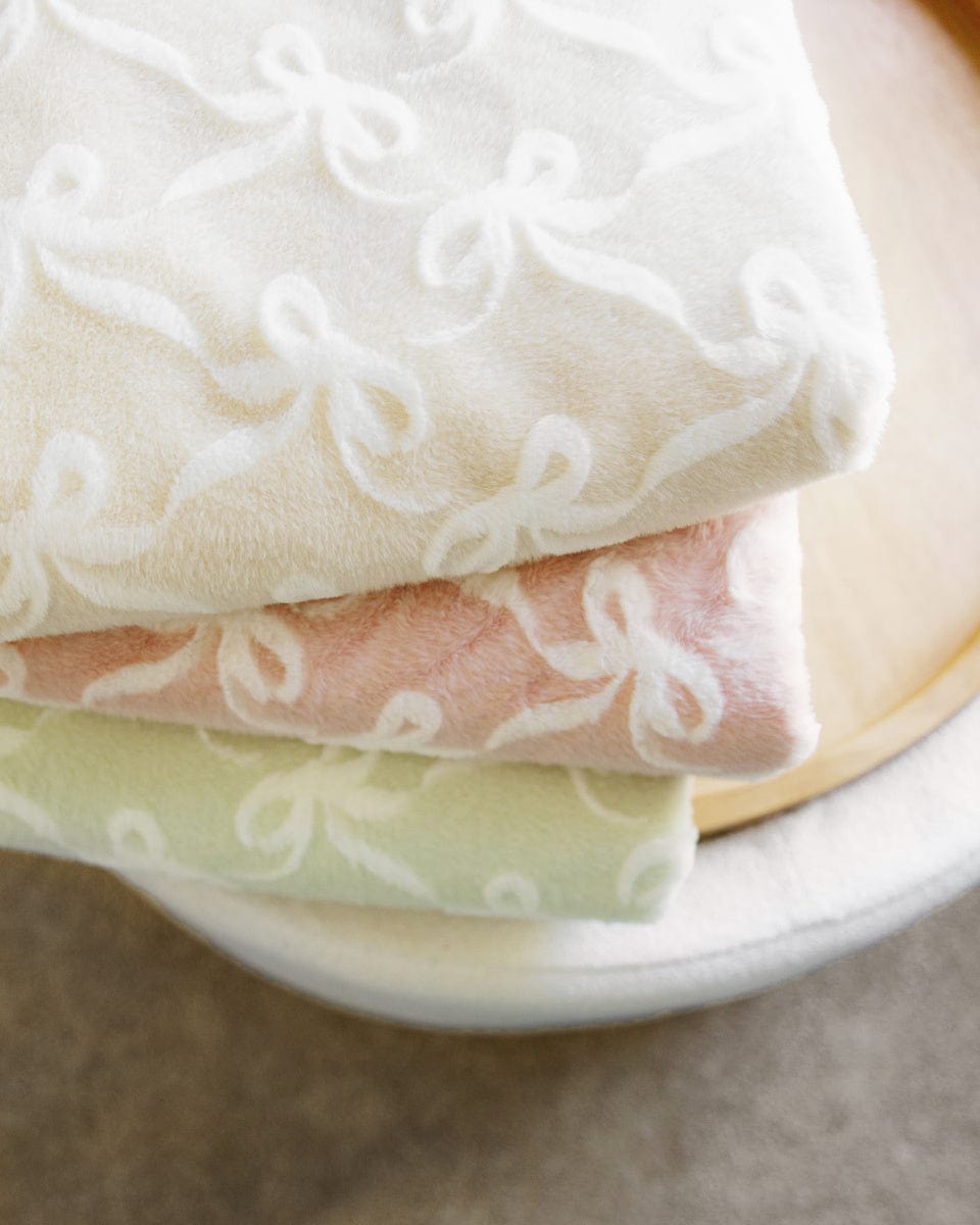 Bows Blush Blanket