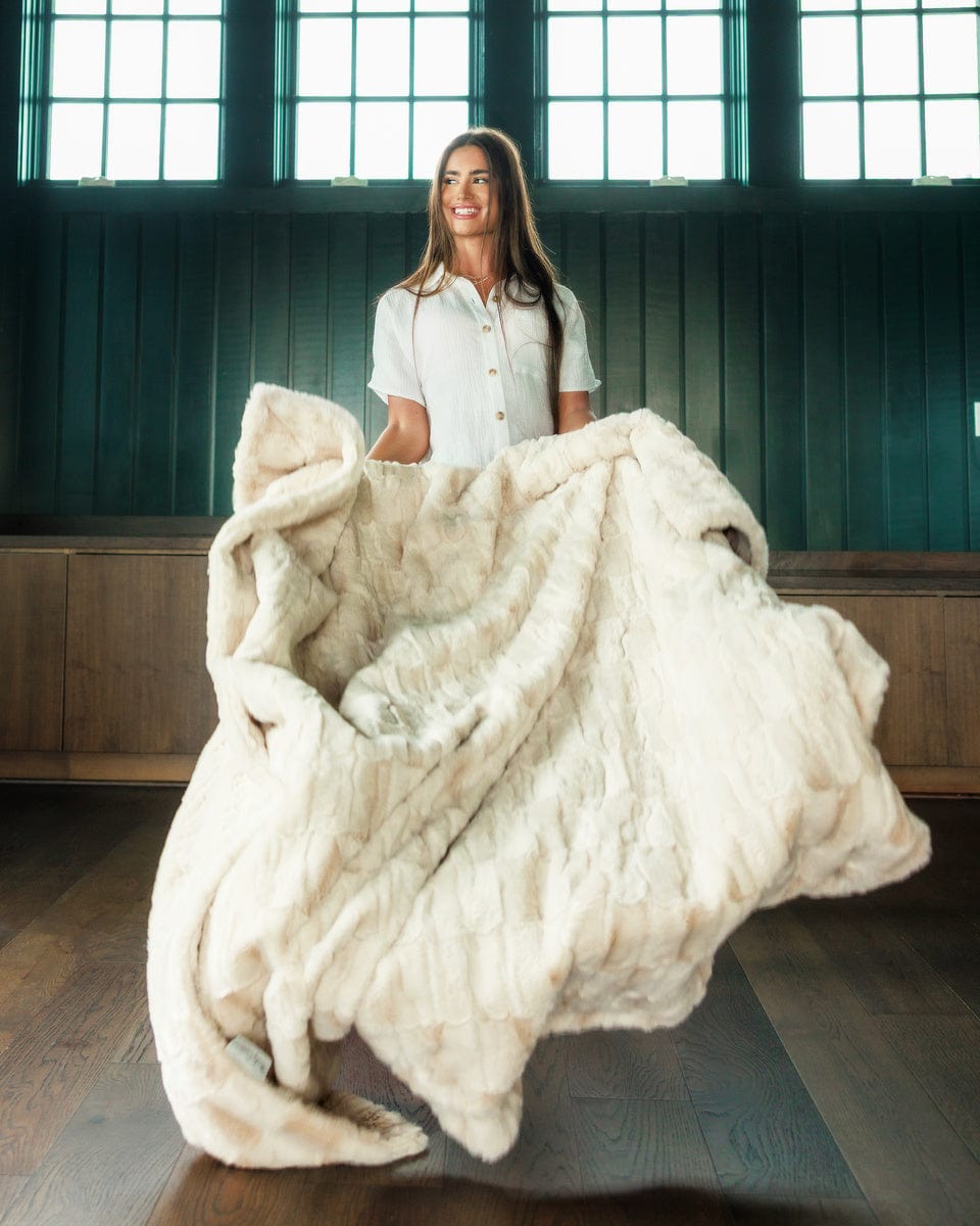 Posh Sorbet Almond Blanket