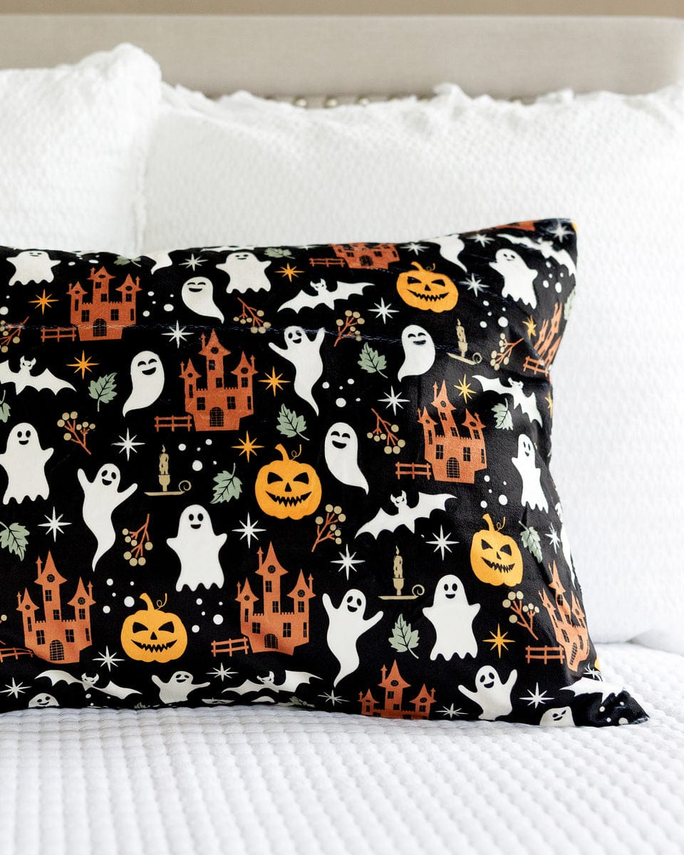 Spooky Night | Halloween Pillowcase - Standard Size