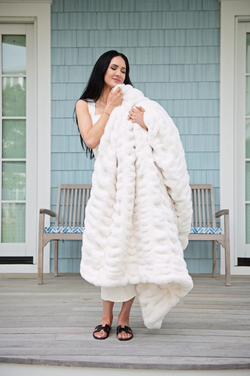 Hugs Cream Blanket