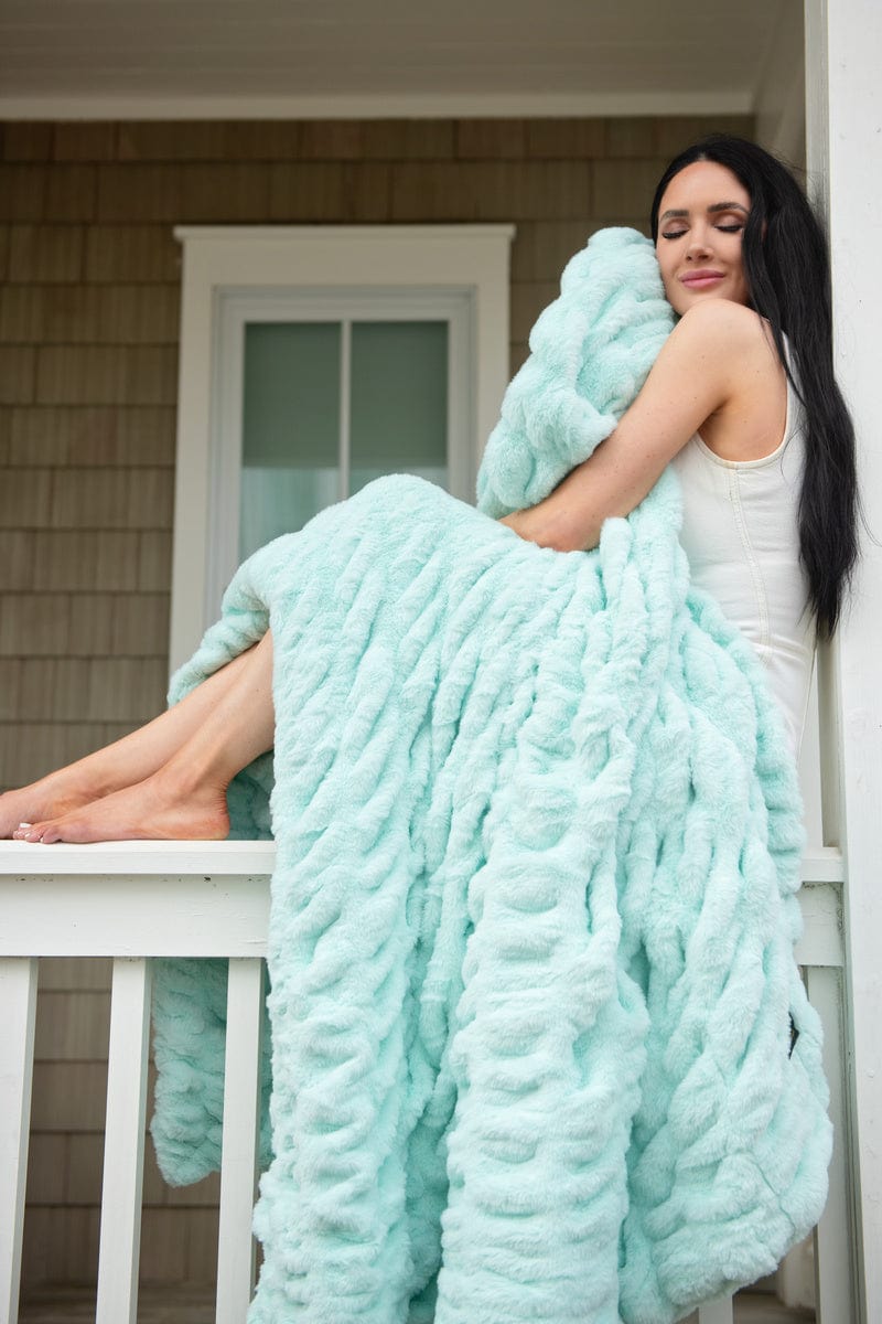 Hugs Soothing Sea Blanket