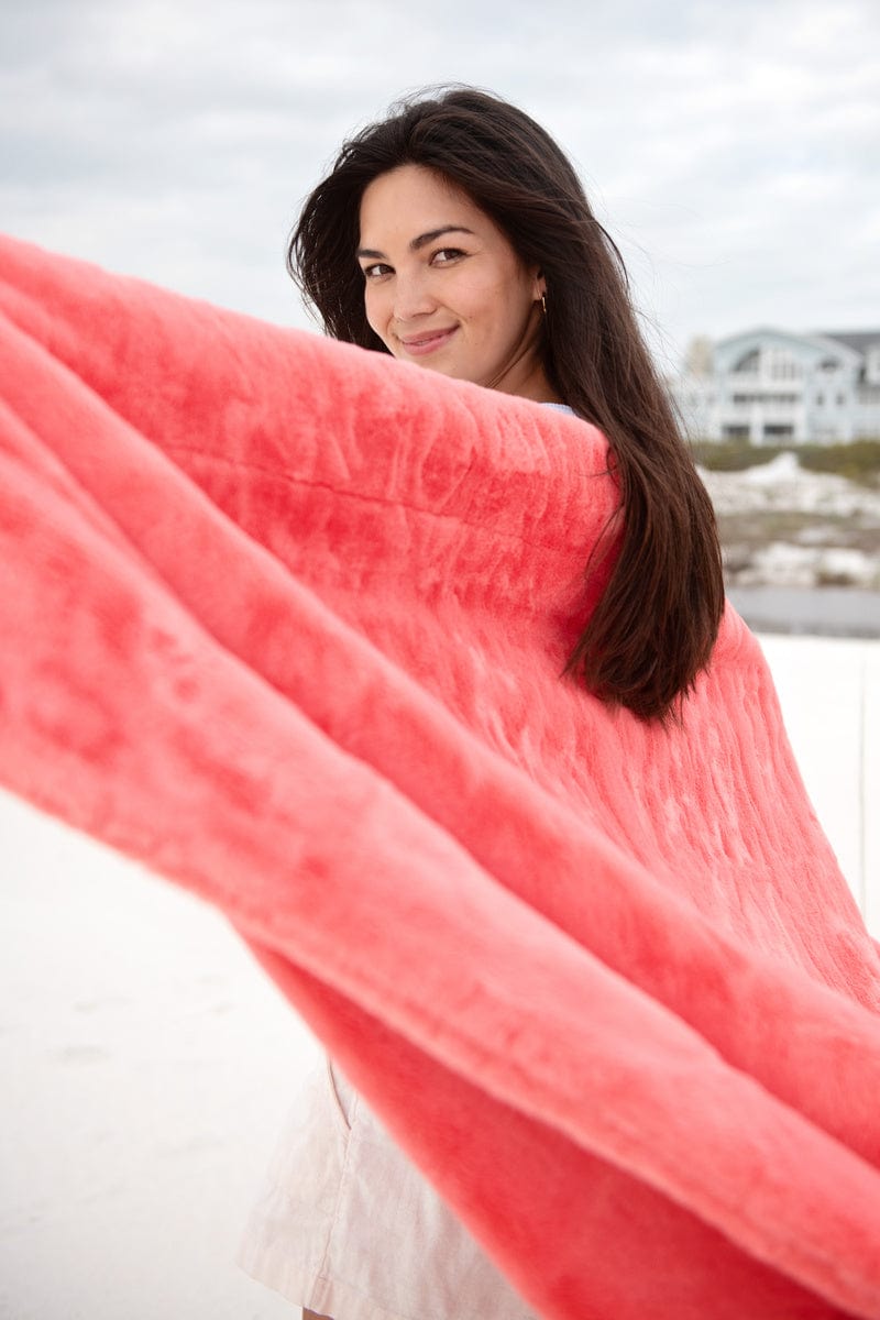 Lush Georgia Peach Blanket