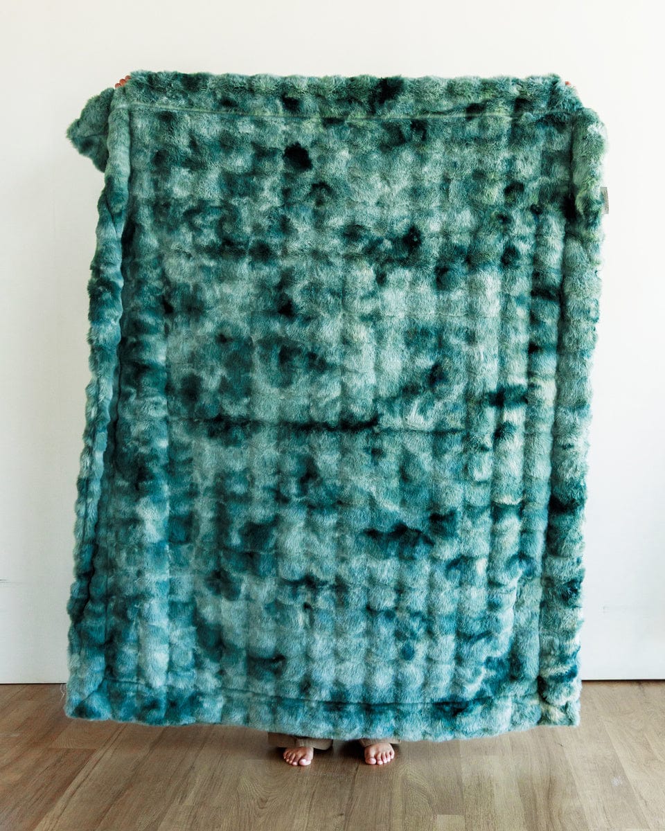 Premium Cloud Bistro Green Blanket