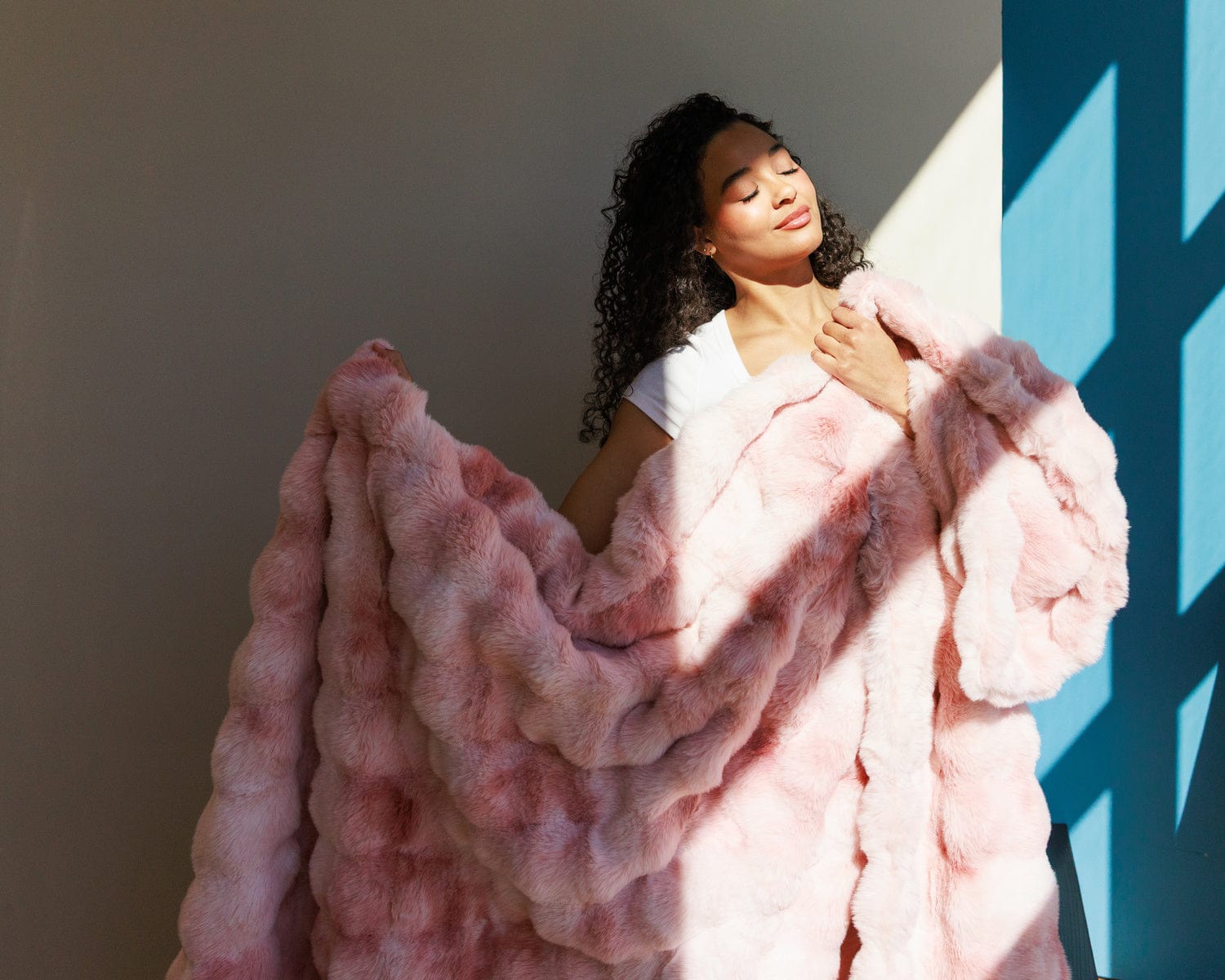 Premium Cloud Quartz Pink Blanket