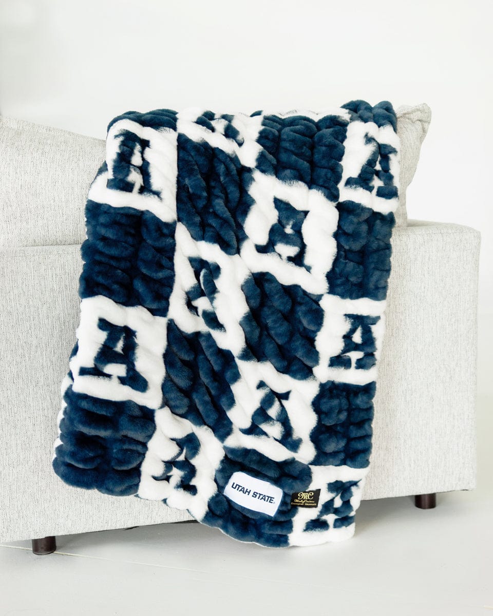 Hugs Utah State Aggies Blanket